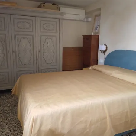 Il Nido By Luisa - Beautiful Terrace - Near The Station Viareggio