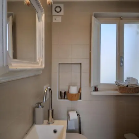 Apartment Il Nido By Luisa - Beautiful Terrace - Near The Station *