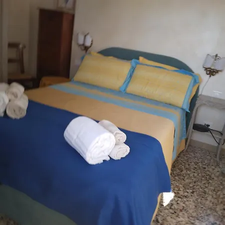 Il Nido By Luisa - Beautiful Terrace - Near The Station Appartement