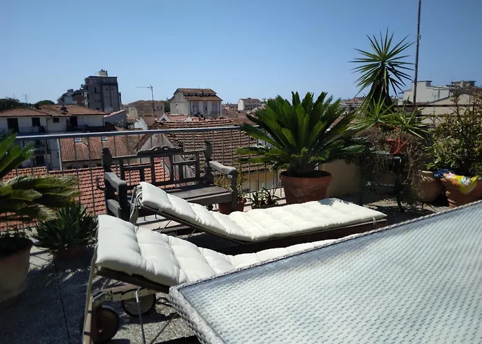 Il Nido By Luisa - Beautiful Terrace - Near The Station * Viareggio